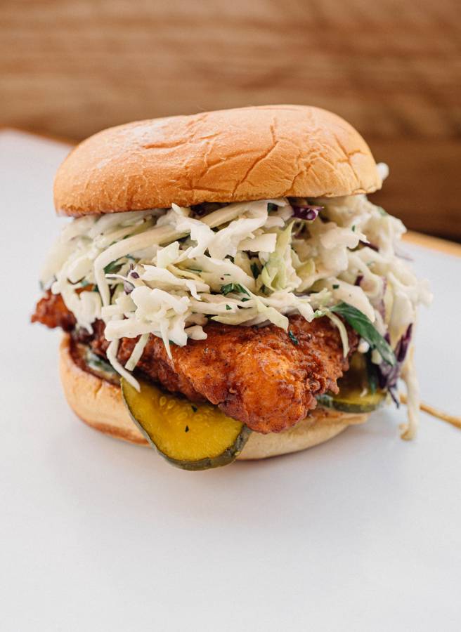 Roosters Chicken House | restaurant | 264 26th St, Santa Monica, CA 90402, USA | 3108836269 OR +1 310-883-6269