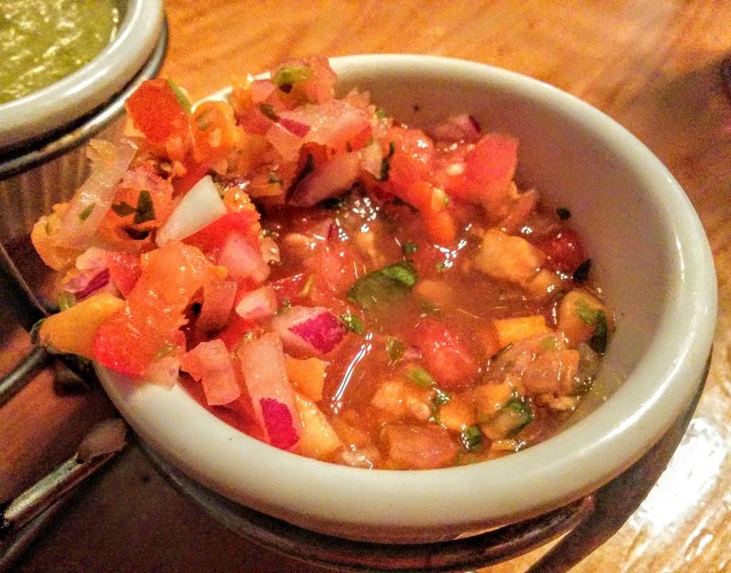 Agave Taco Bar | restaurant | 2217 E Mississippi Ave, Denver, CO 80210, USA | 3034256225 OR +1 303-425-6225