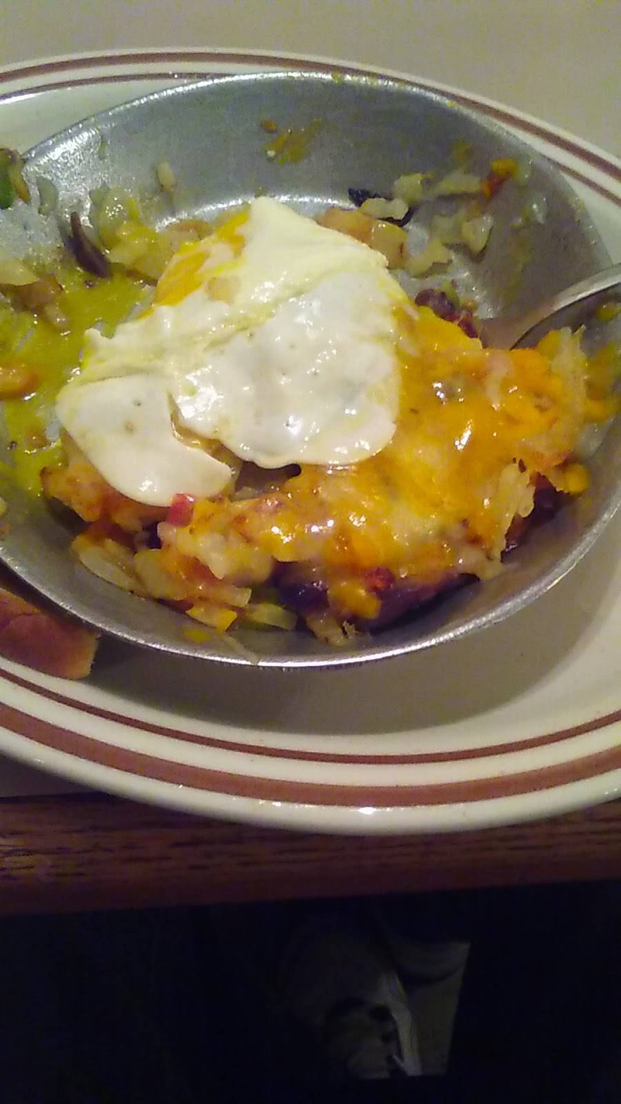 Amboy Family Restaurant & Pizza | restaurant | 211 E Main St, Amboy, IL 61310, USA | 8158573985 OR +1 815-857-3985