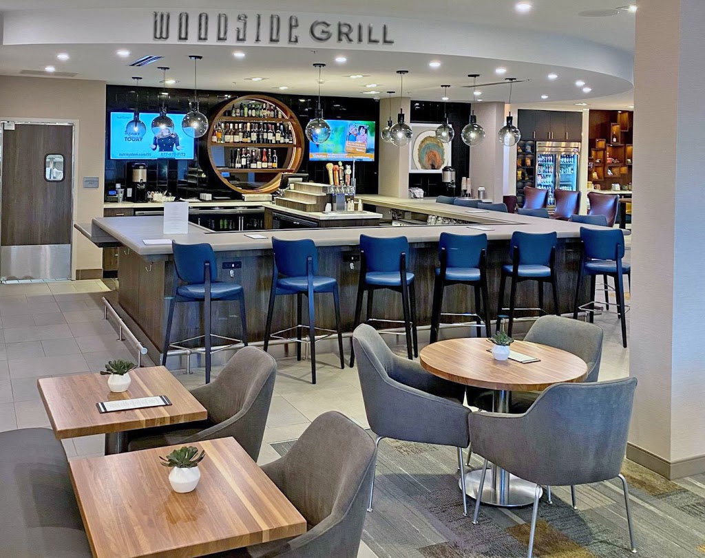 Woodside Grill | restaurant | 135 Carolina Point Pkwy, Greenville, SC 29607, USA | 8648005900 OR +1 864-800-5900