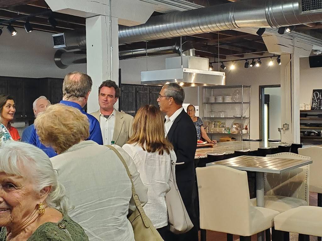 The Cafe at Reid Street Gallery | restaurant | 24 Reid St, Chatham, VA 24531, USA | 4344332264 OR +1 434-433-2264