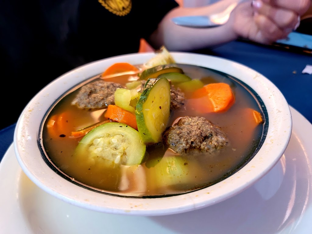 Lettys Casita | restaurant | 705 S 4th St, El Centro, CA 92243, USA | 7603528170 OR +1 760-352-8170