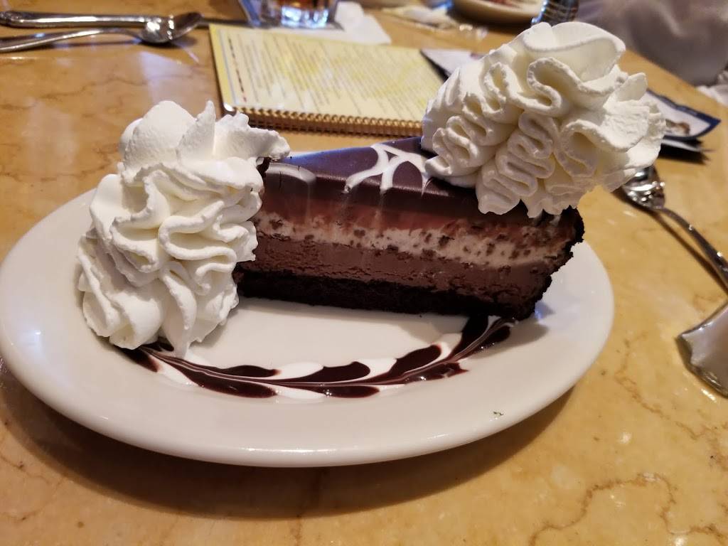The Cheesecake Factory | restaurant | The Fashion Mall, 8701 Keystone Crossing, Indianapolis, IN 46240, USA | 3175660100 OR +1 317-566-0100