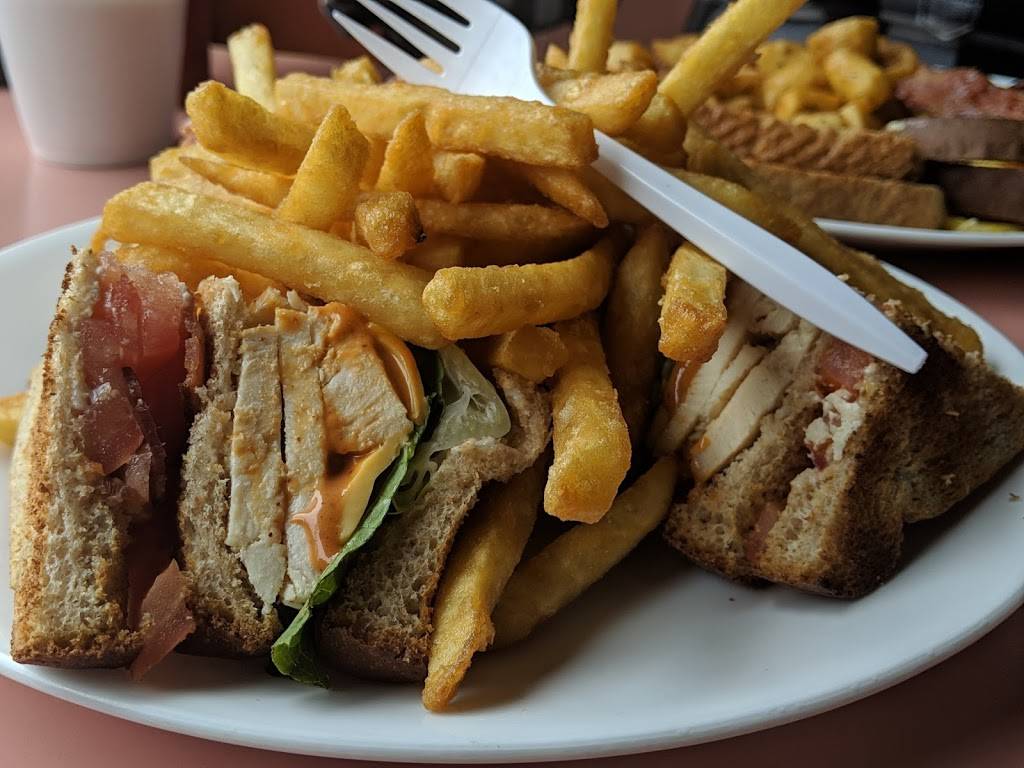 Nates Deli Express | restaurant | 6 Antares Dr #11, Nepean, ON K2E 1A9, Canada | 6132252982 OR +1 613-225-2982