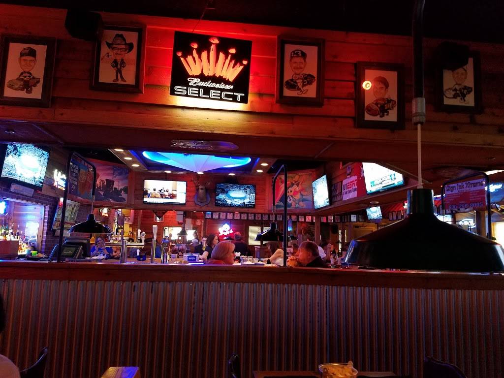 Texas Roadhouse | restaurant | 1600 Mexico Loop Rd E, OFallon, MO 63366, USA | 6369807207 OR +1 636-980-7207