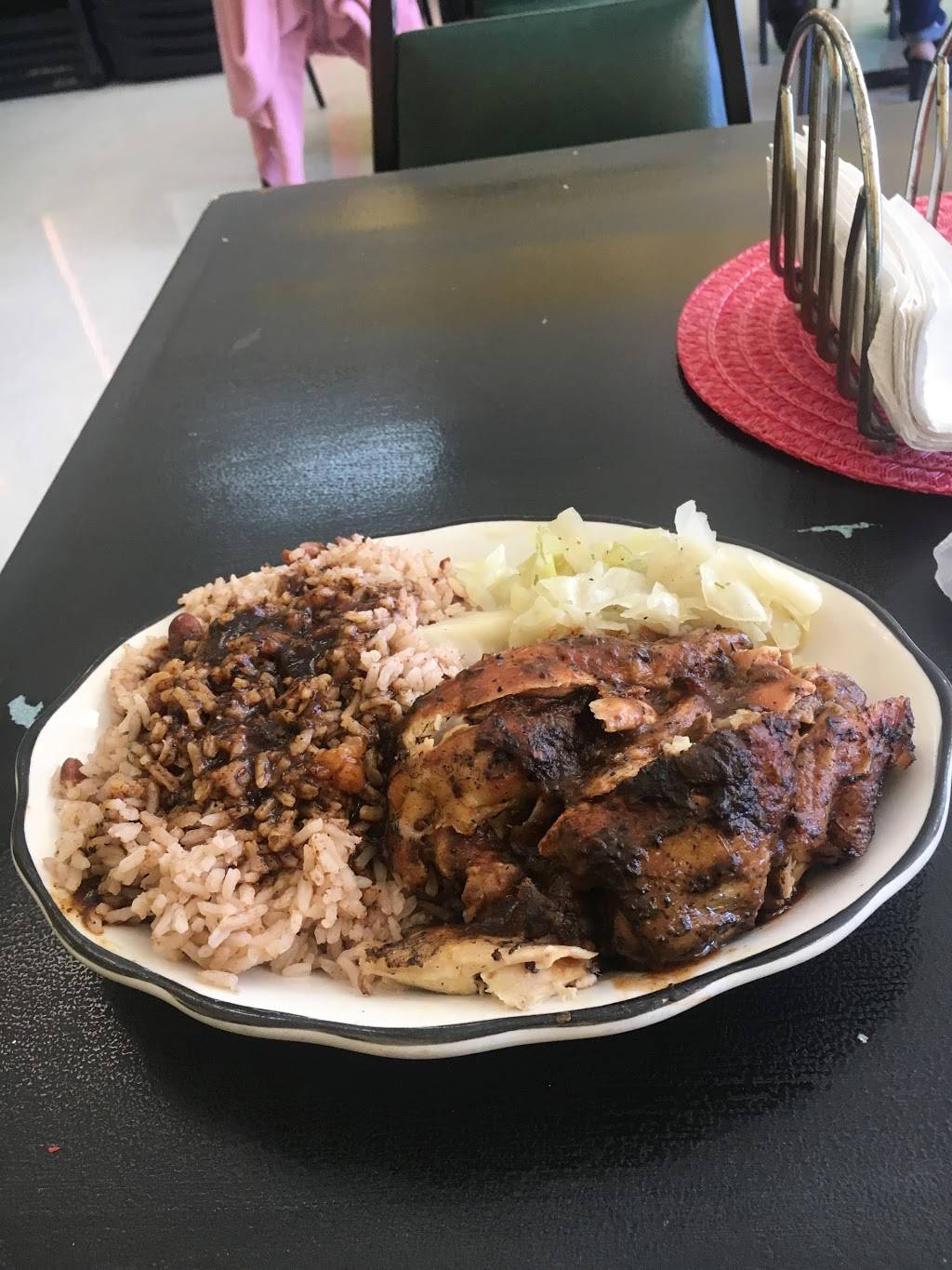 Avas Caribbean Restaurant | restaurant | 2901 W Stan Schlueter Loop #300, Killeen, TX 76549, USA | 2542009911 OR +1 254-200-9911
