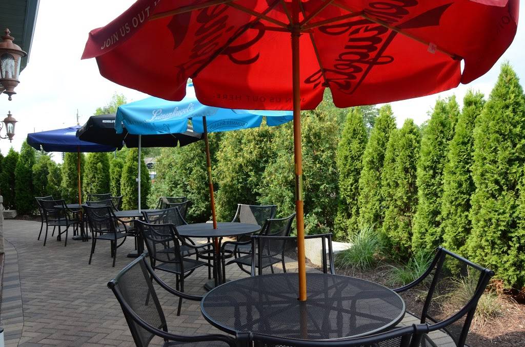 3 Corners Grill & Tap | restaurant | 9701, 12371 Derby Rd, Lemont, IL 60439, USA | 6302577780 OR +1 630-257-7780