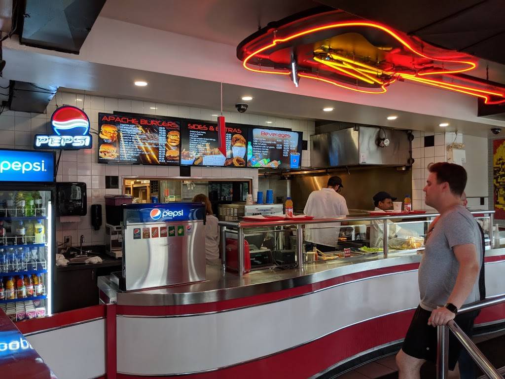 Apache Burgers | restaurant | 5236 Dundas St W, Etobicoke, ON M9B 1A7, Canada | 4162333046 OR +1 416-233-3046