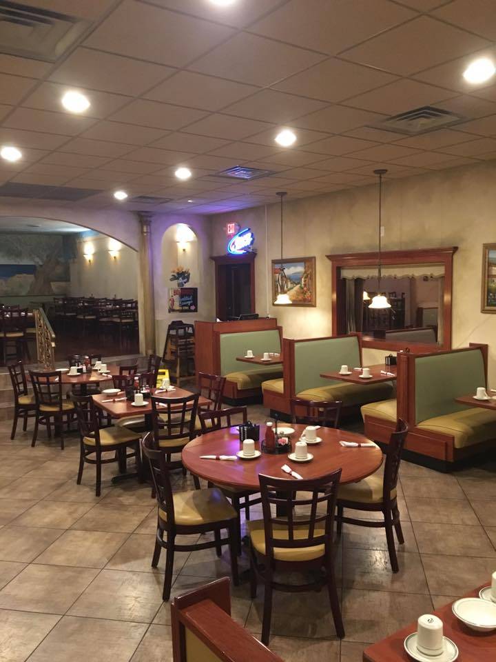 Paisanos Italian Restaurant | restaurant | 113 N Chicago Ave, South Milwaukee, WI 53172, USA | 4148569020 OR +1 414-856-9020