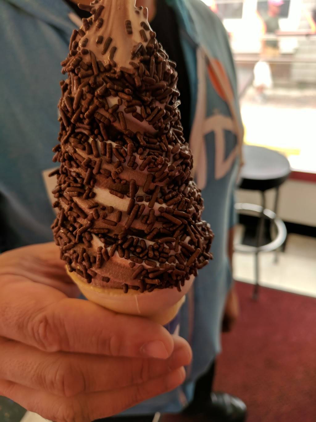 Twisted Pizza Subs And Ice Cream | restaurant | 293 Commercial St, Provincetown, MA 02657, USA | 5084876973 OR +1 508-487-6973