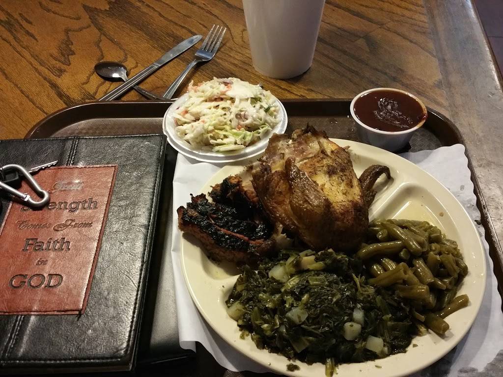 Bubbas Bar-B-Q & Steakhouse | restaurant | 210 S, Interstate Highway 45, Ennis, TX 75119, USA | 9728750036 OR +1 972-875-0036