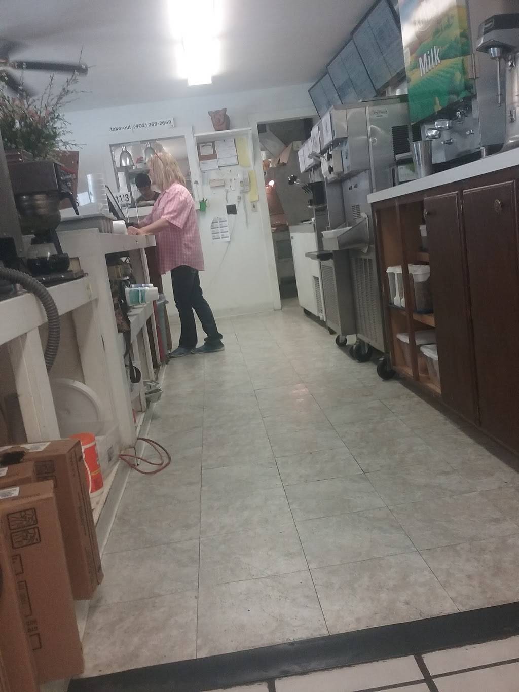 Dairy Chef | restaurant | 400 E 17th St, Syracuse, NE 68446, USA | 4022692669 OR +1 402-269-2669