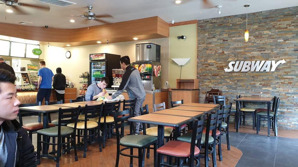 Subway | restaurant | 17820 CA-120, Groveland, CA 95321, USA | 2099620948 OR +1 209-962-0948