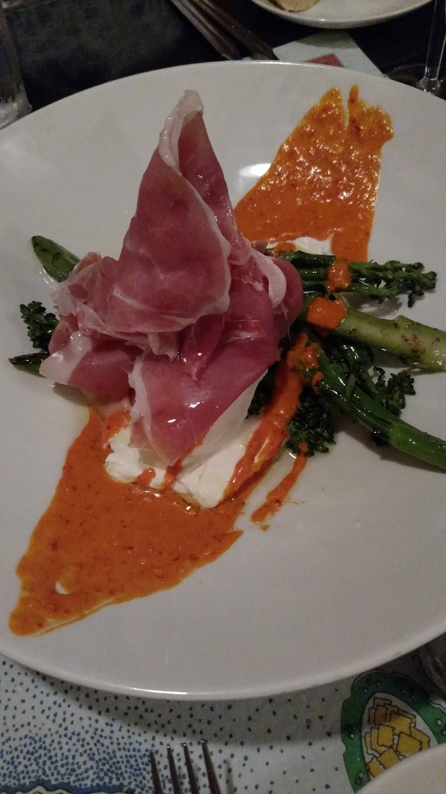 Lombardinos Restaurant | restaurant | 2500 University Ave, Madison, WI 53705, USA | 6082381922 OR +1 608-238-1922