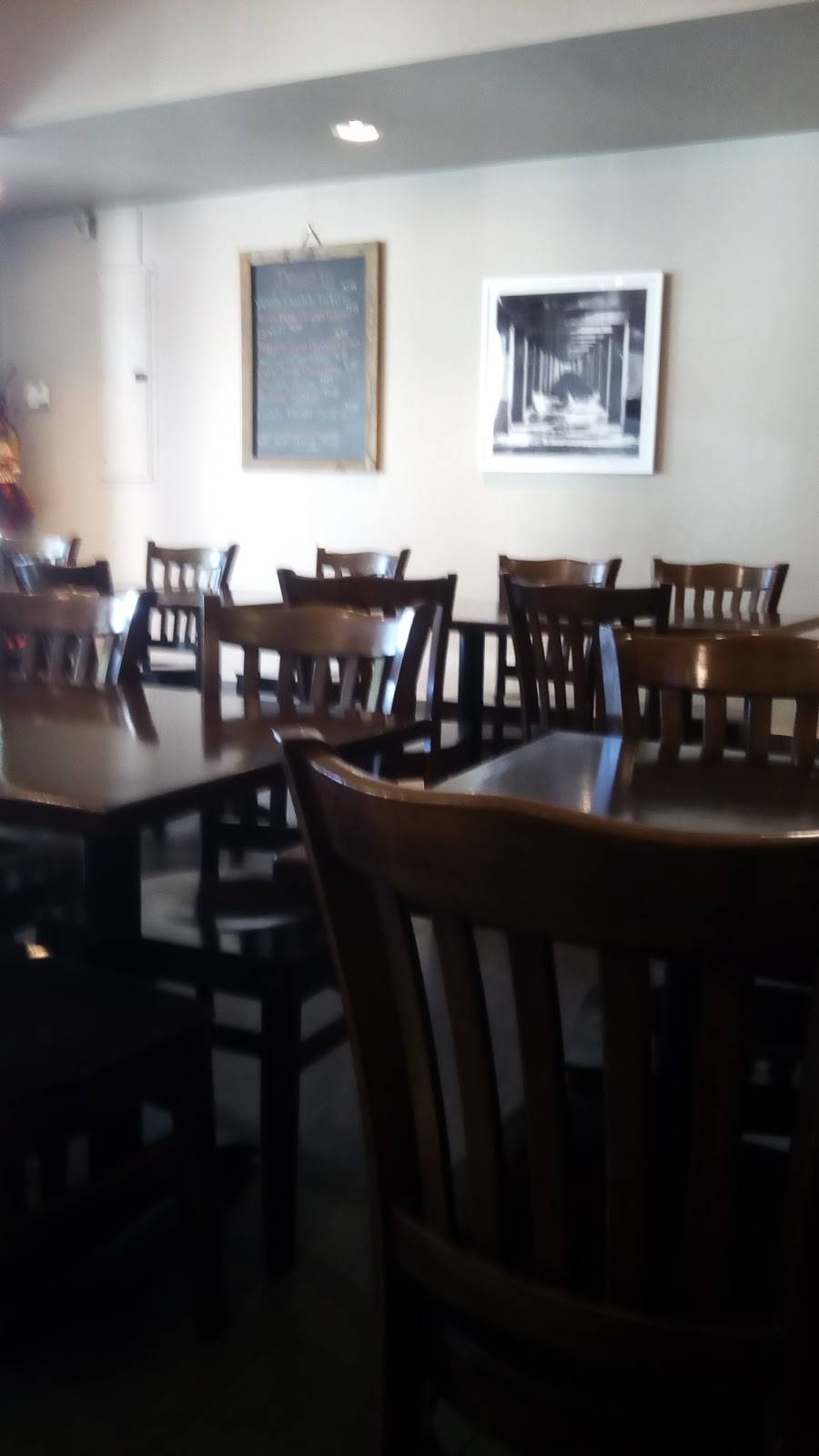 Romeos Pizza | restaurant | 322 Dogwood Ave, Franklin Square, NY 11010, USA | 5164816630 OR +1 516-481-6630