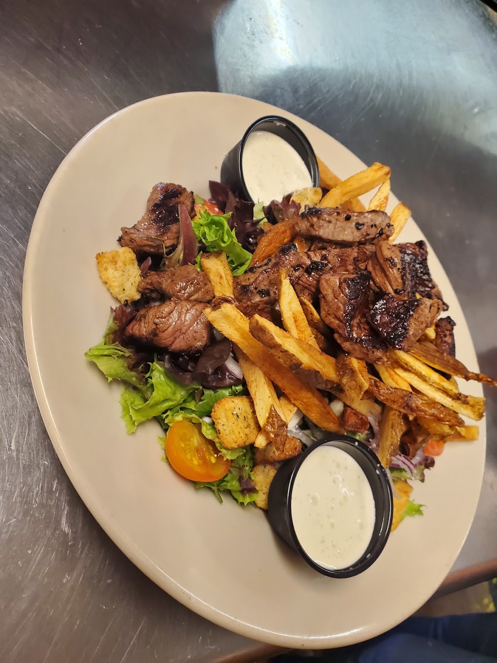 Cheetah Bs | restaurant | 2099 N Fork Hwy, Petersburg, WV 26847, USA | 6818920345 OR +1 681-892-0345