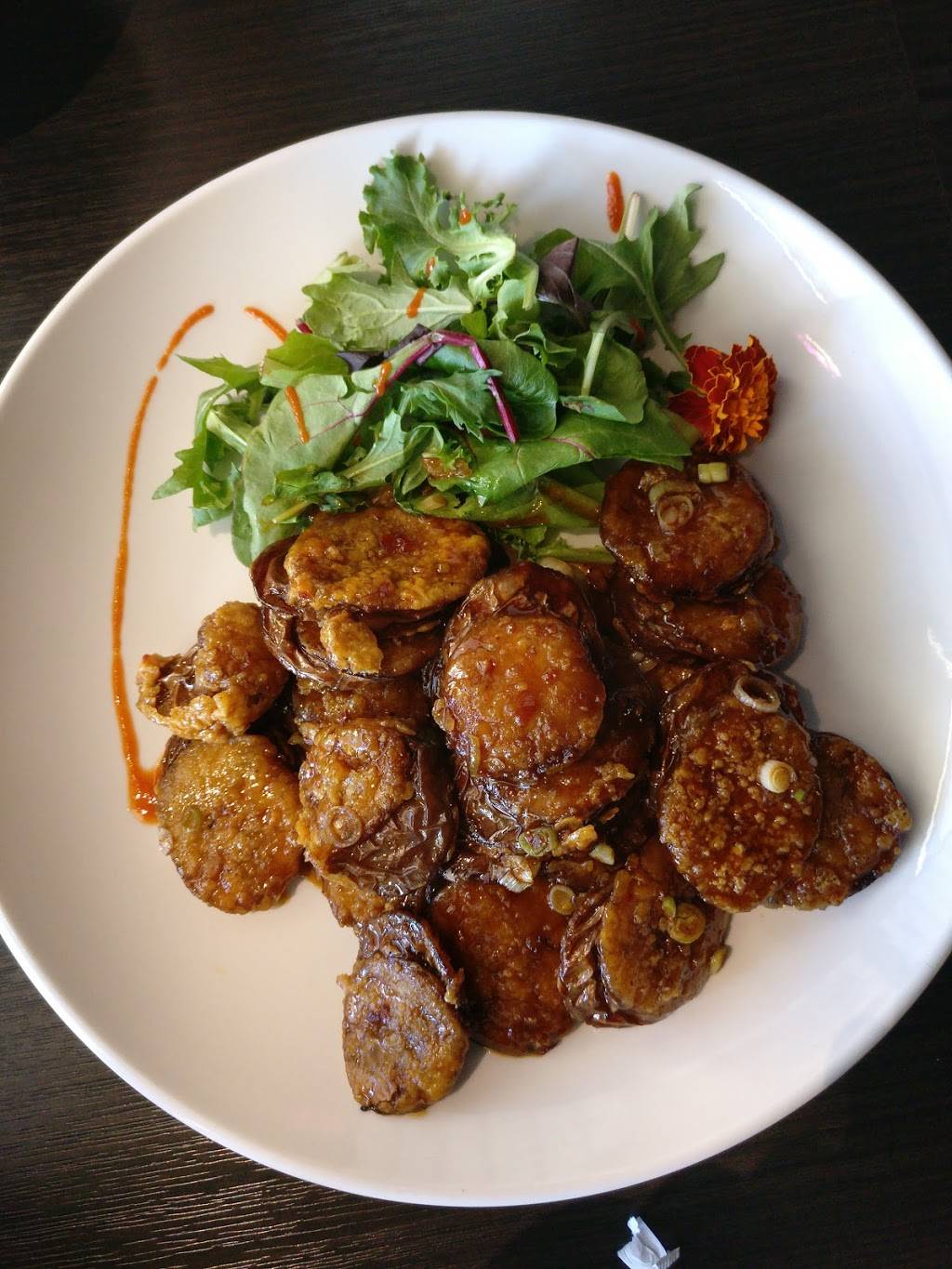 Eabyss | restaurant | 20201 US-441, High Springs, FL 32643, USA | 3864549757 OR +1 386-454-9757