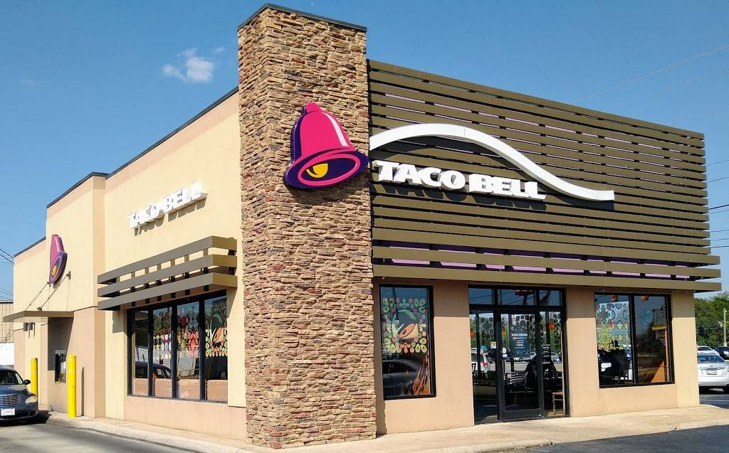 Taco Bell | meal takeaway | 1405 Smithville Hwy, McMinnville, TN 37110, USA | 9314738090 OR +1 931-473-8090
