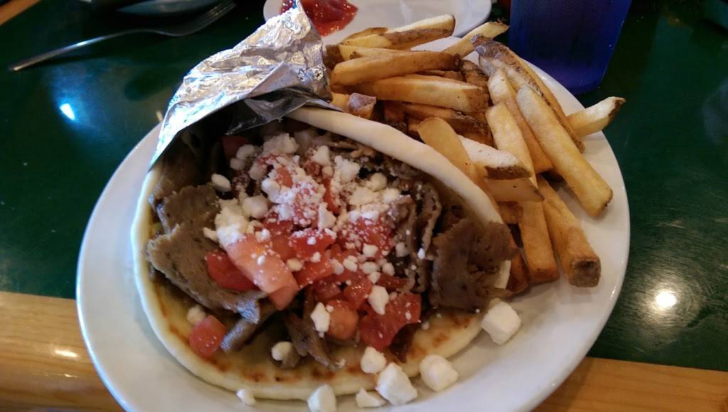 Gators Dockside Lake City | restaurant | 313 NW Commons Loop, Lake City, FL 32055, USA | 3864385446 OR +1 386-438-5446