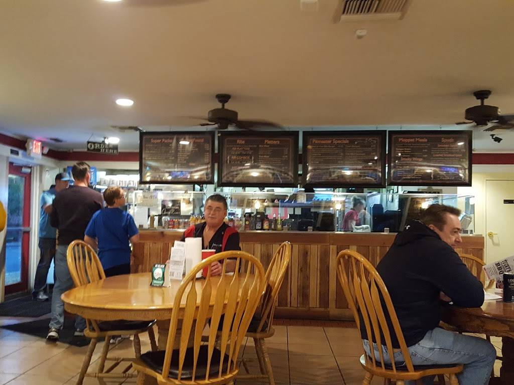 Tuckys BBQ | restaurant | 308 N Boulder Hwy, Henderson, NV 89015, USA | 7025664227 OR +1 702-566-4227