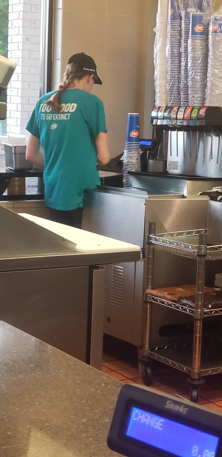 Dairy Queen Grill & Chill | restaurant | 3665 E Sunshine St, Springfield, MO 65809, USA | 4178821008 OR +1 417-882-1008