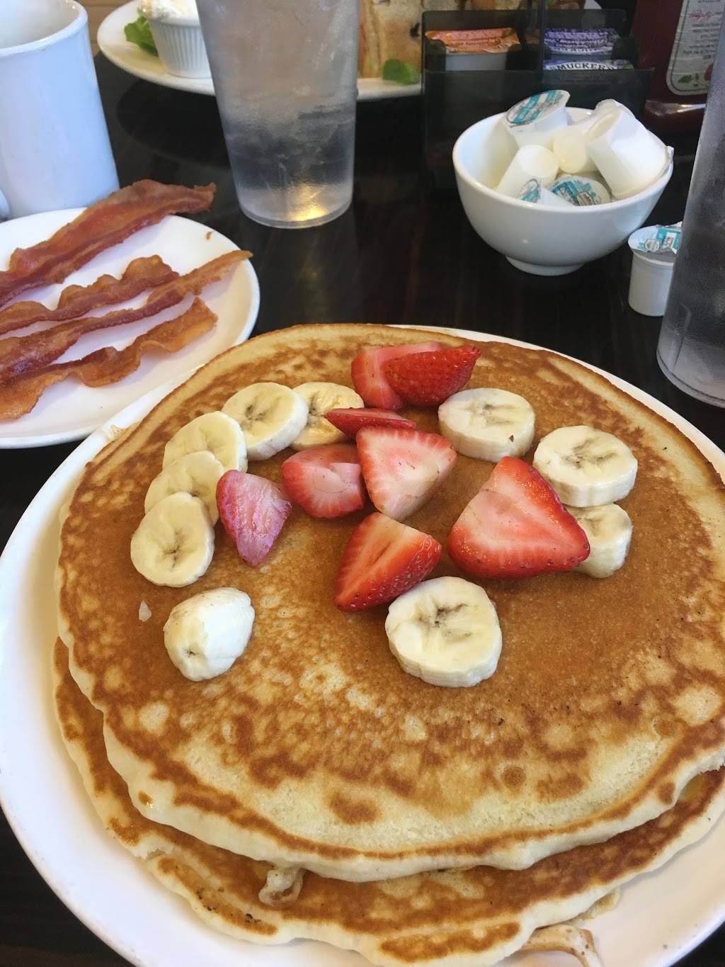 Tommys Cafe | restaurant | 7407 Pacific Ave, Stockton, CA 95207, USA | 2094785945 OR +1 209-478-5945