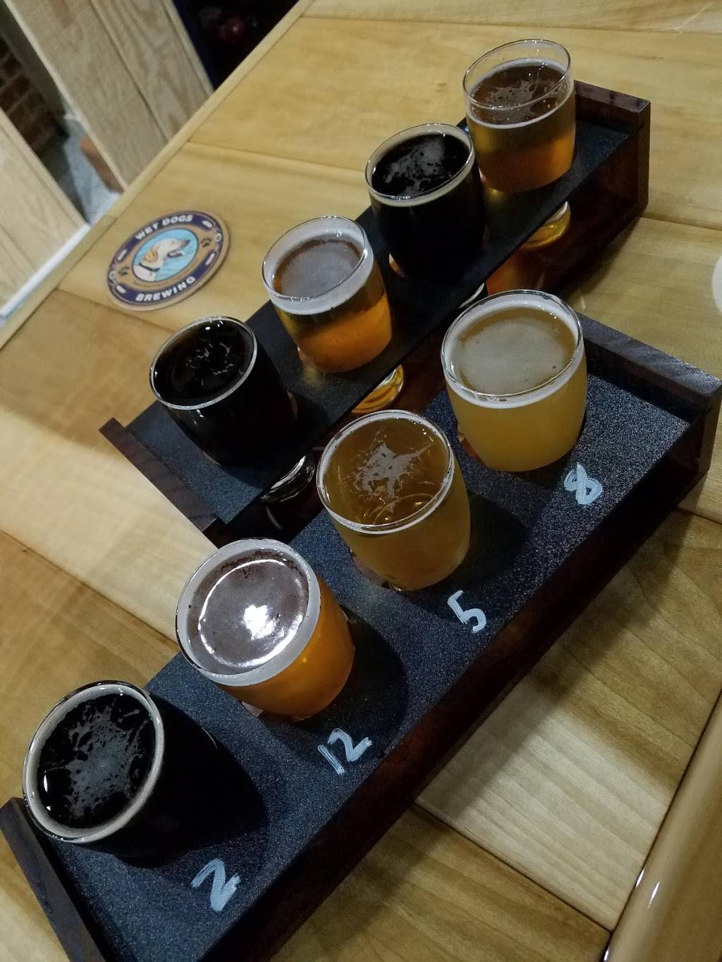 Wet Dogs Brewing | cafe | 231 N Main Ave, Lake Placid, FL 33852, USA | 8634102010 OR +1 863-410-2010