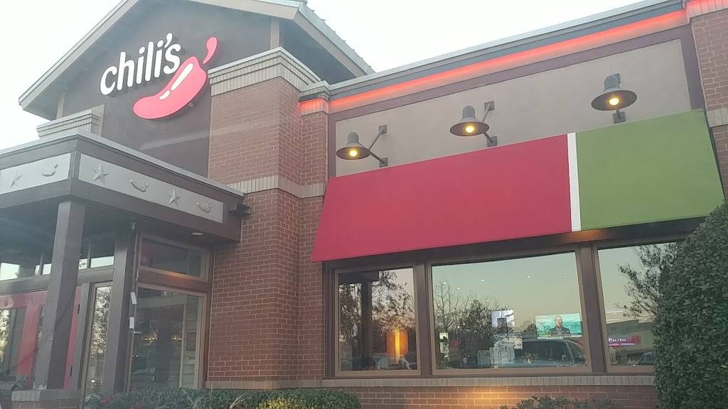 Chilis Grill & Bar | meal takeaway | 8341 Brier Creek Pkwy, Raleigh, NC 27617, USA | 9194057100 OR +1 919-405-7100