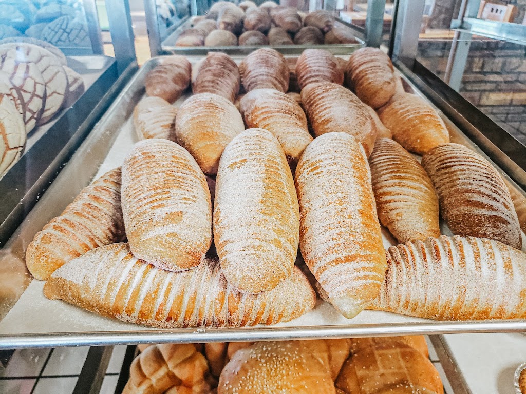 Chaguito’s | bakery | 1393 W Olive Ave, Porterville, CA 93257, USA | 5597821230 OR +1 559-782-1230