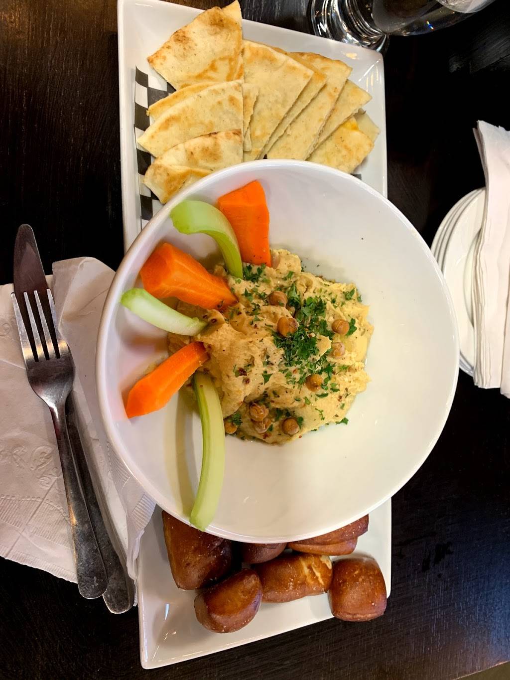 Brickhouse Brewpub | restaurant | 190 Fairway Rd, Woodstock, ON N4T 1W3, Canada | 5192905347 OR +1 519-290-5347