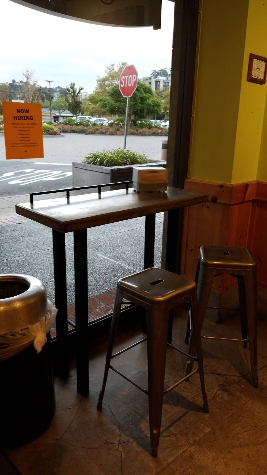 Jamba Juice Northgate | restaurant | 266 Northgate One, San Rafael, CA 94903, USA | 4154917700 OR +1 415-491-7700