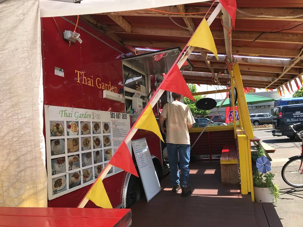 Thai Garden | restaurant | SE 102nd Ave, Portland, OR 97216, USA | 5038875935 OR +1 503-887-5935