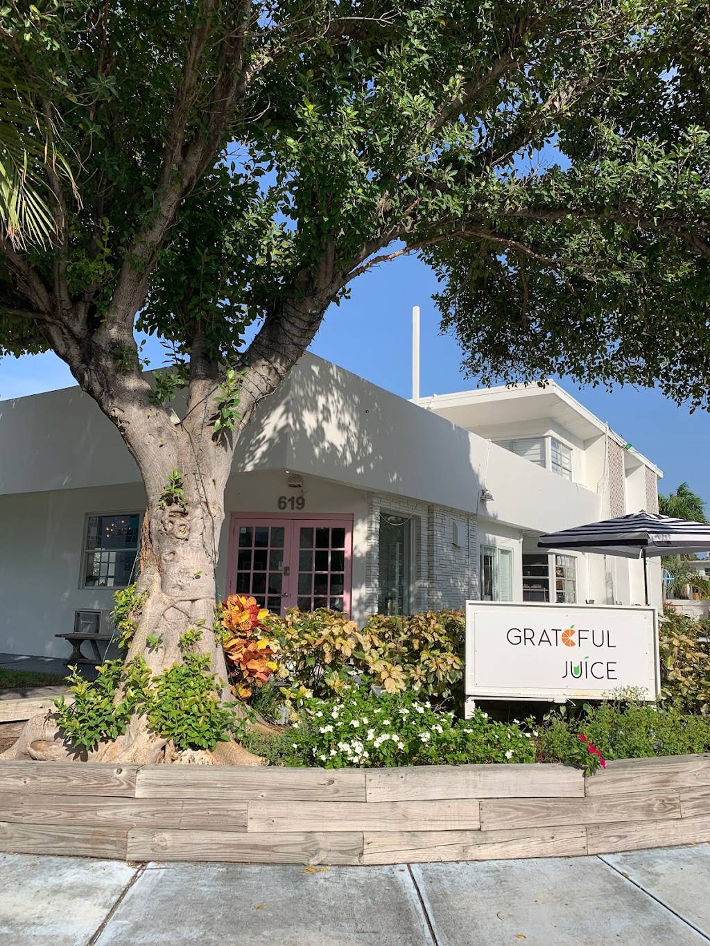 Grateful Juice Bar | restaurant | 619 Breakers Ave Suite 2, Fort Lauderdale, FL 33304, USA | 7864705652 OR +1 786-470-5652