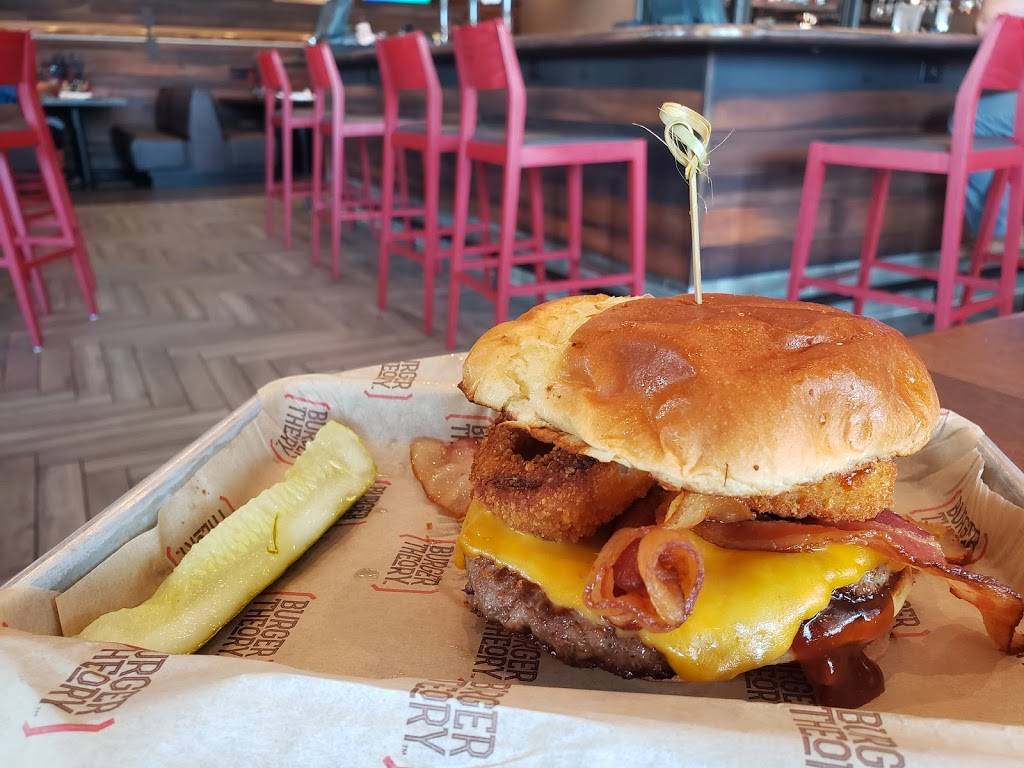 Burger Theory | restaurant | 1420 Cuming St, Omaha, NE 68102, USA | 4024492222 OR +1 402-449-2222