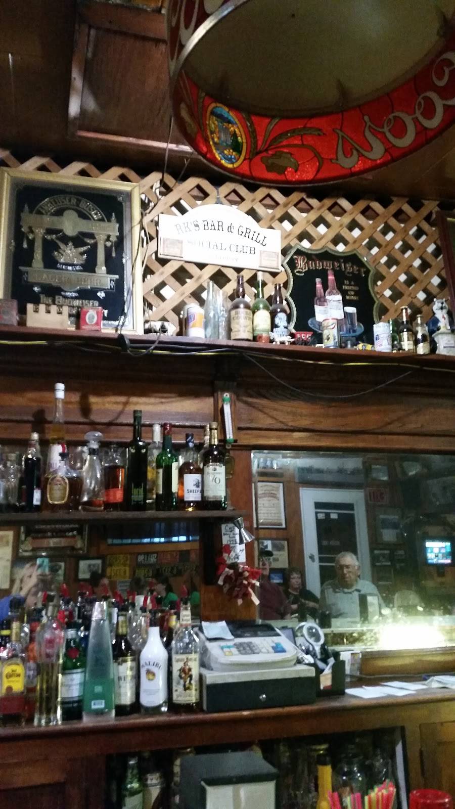 R Ks Bar & Grill | restaurant | 159 Center Ave, Malmo, NE 68040, USA | 4026425571 OR +1 402-642-5571