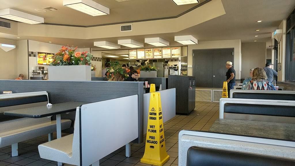 Whataburger | restaurant | 4040 I-35, San Marcos, TX 78666, USA | 5127547375 OR +1 512-754-7375