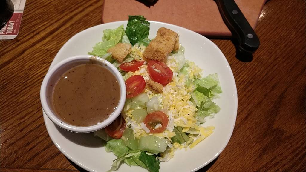 Outback Steakhouse | restaurant | 7025 N Kings Hwy, Myrtle Beach, SC 29572, USA | 8434495888 OR +1 843-449-5888