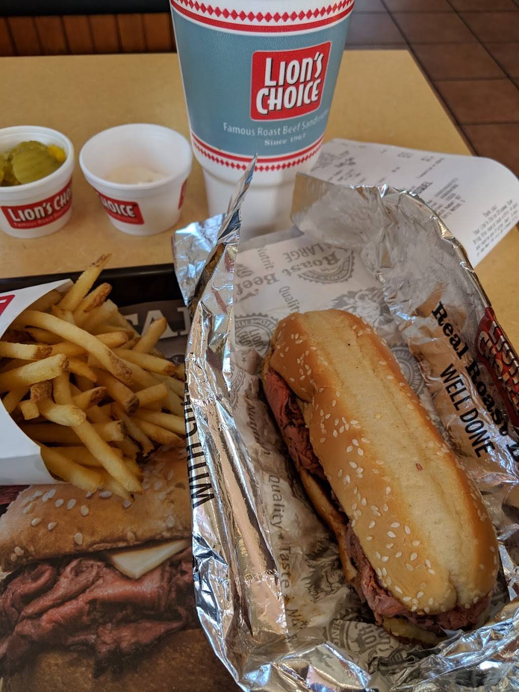 Lions Choice | restaurant | 6630 Chippewa St, St. Louis, MO 63109, USA | 3143525466 OR +1 314-352-5466