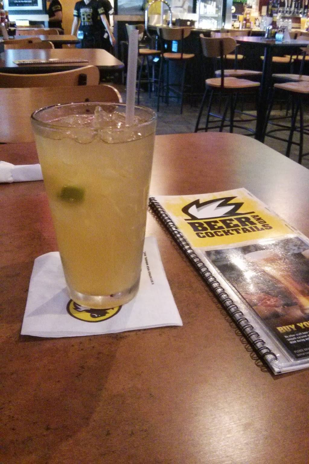 Buffalo Wild Wings | restaurant | 105 N Northern Way, York, PA 17402, USA | 7177511712 OR +1 717-751-1712