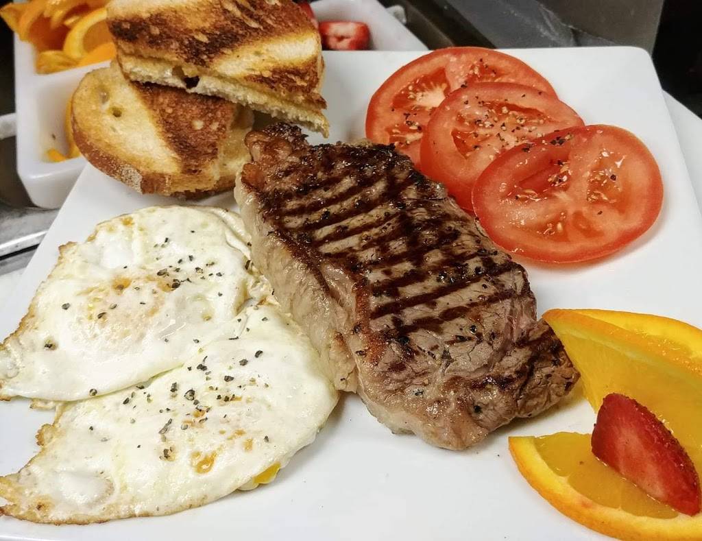 Matinas at Matteos | restaurant | 125 E Main St, Welland, ON L3V 3W5, Canada | 2898234666 OR +1 289-823-4666