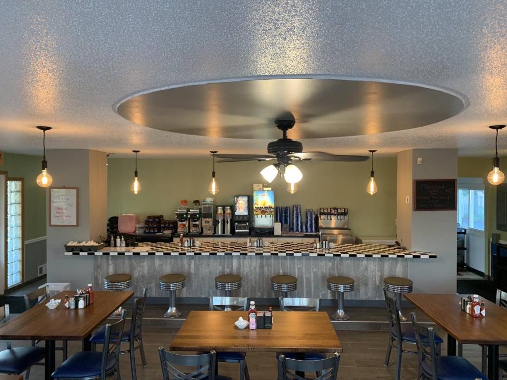 West River Cafe | restaurant | 1010 Market St, Nekoosa, WI 54457, USA | 7155100150 OR +1 715-510-0150