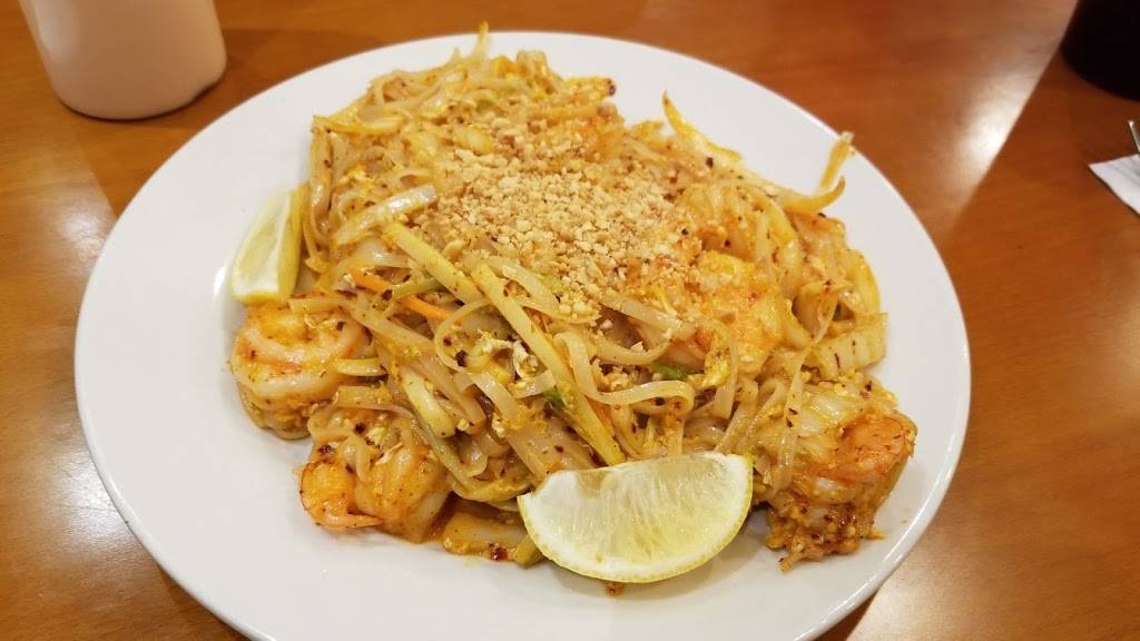 Yum Yum Asian Cuisine | restaurant | 2331 Buttermilk Crossing, Crescent Springs, KY 41017, USA | 8593607022 OR +1 859-360-7022