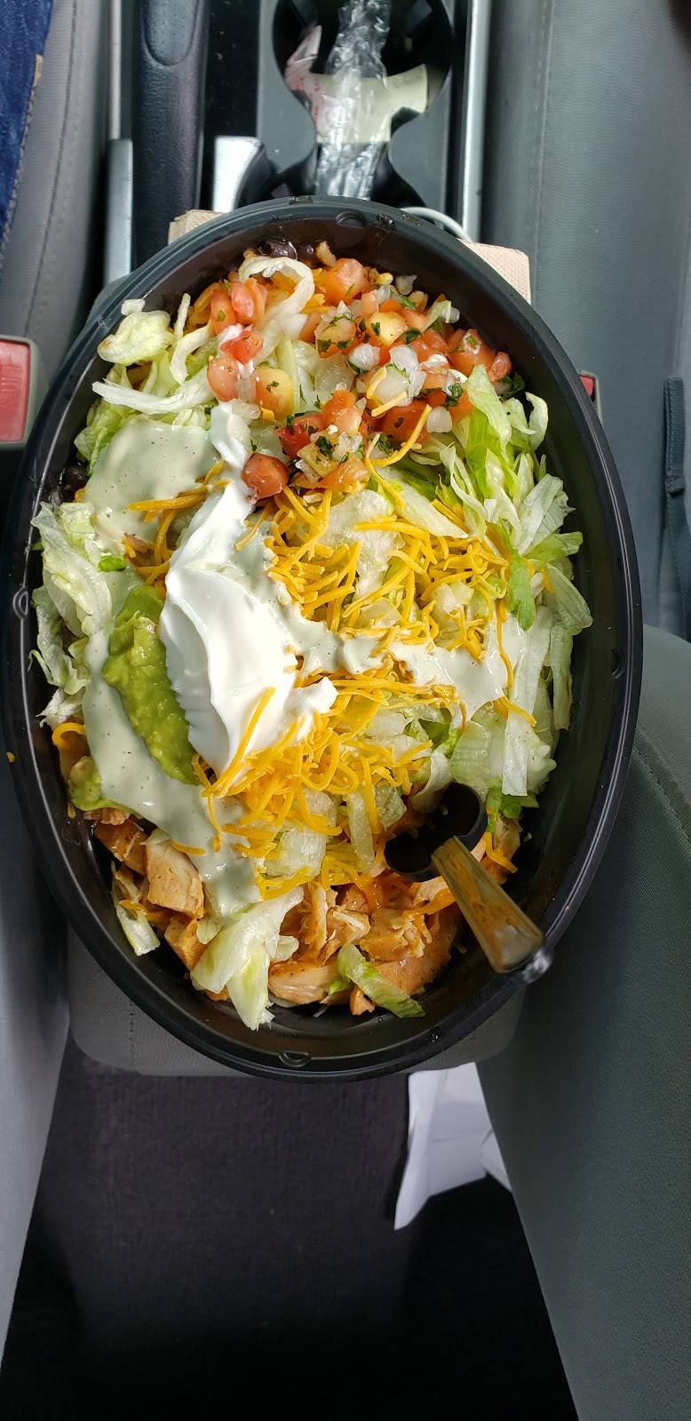 Taco Bell | meal takeaway | 205 Ann Arbor Rd, Plymouth, MI 48170, USA | 7344512149 OR +1 734-451-2149