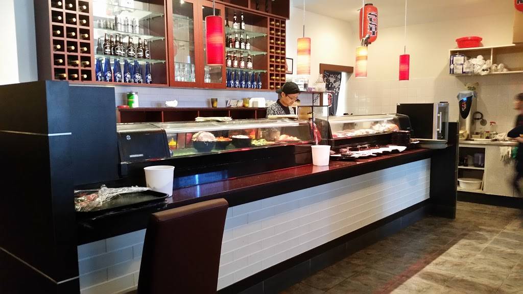 Akita Sushi | restaurant | 456 Holland St W, Bradford, ON L3Z 0G1, Canada | 9057751688 OR +1 905-775-1688