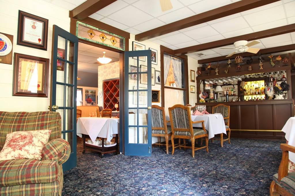 Chez Nous | restaurant | 217 S Avenue G, Humble, TX 77338, USA | 2814466717 OR +1 281-446-6717