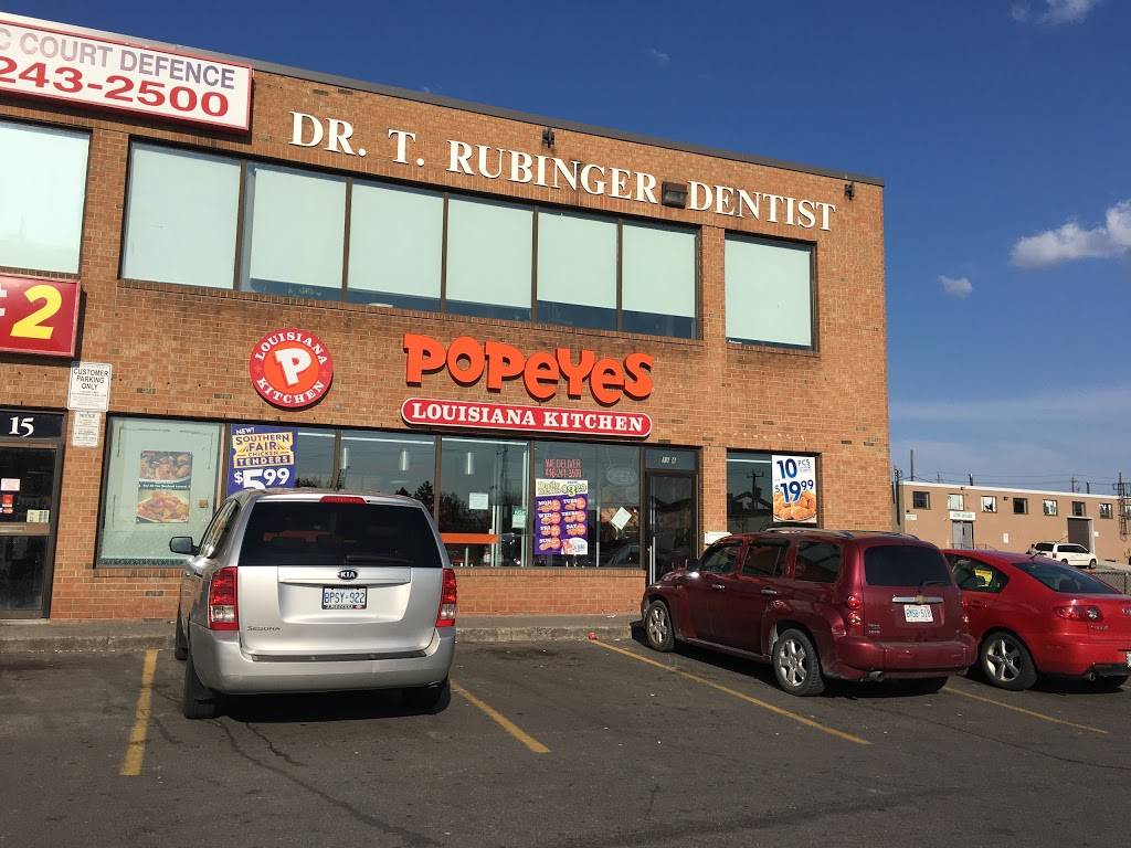 Popeyes | restaurant | 2355 Keele St, North York, ON M6M 4A2, Canada | 4162413500 OR +1 416-241-3500