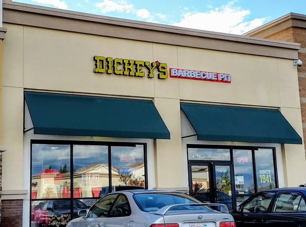 Dickeys Barbecue Pit | restaurant | 2063 Rancho Valley Dr, Pomona, CA 91766, USA | 9097841778 OR +1 909-784-1778