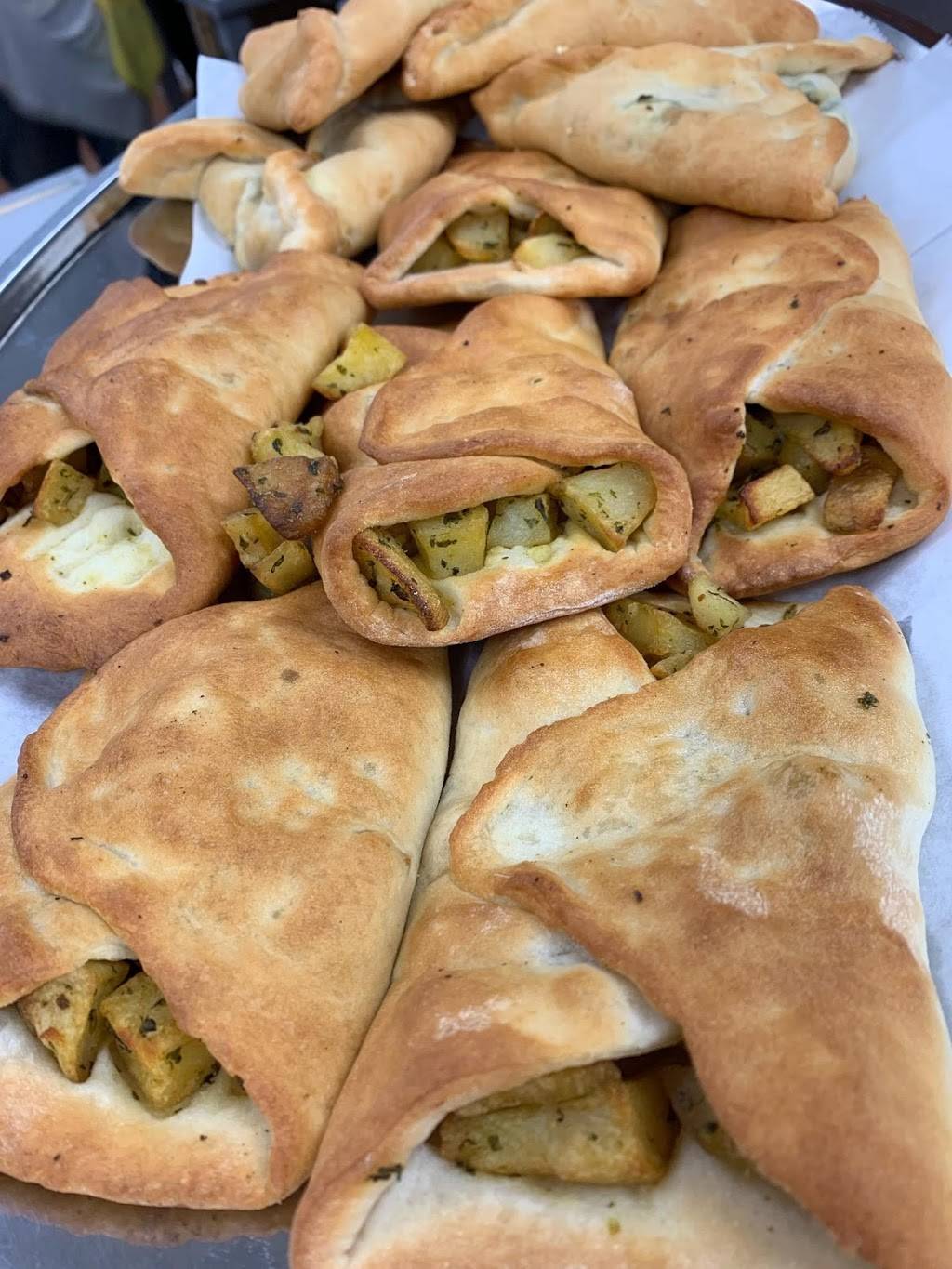 Chase Bakery | restaurant | 14540 Ford Rd, Dearborn, MI 48126, USA | 3139827878 OR +1 313-982-7878