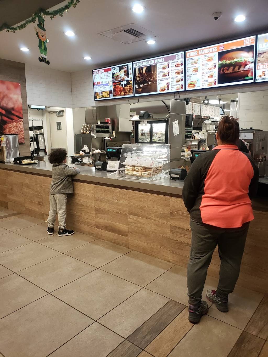 Burger King | restaurant | 14021 US-87, La Vernia, TX 78121, USA | 8302531700 OR +1 830-253-1700