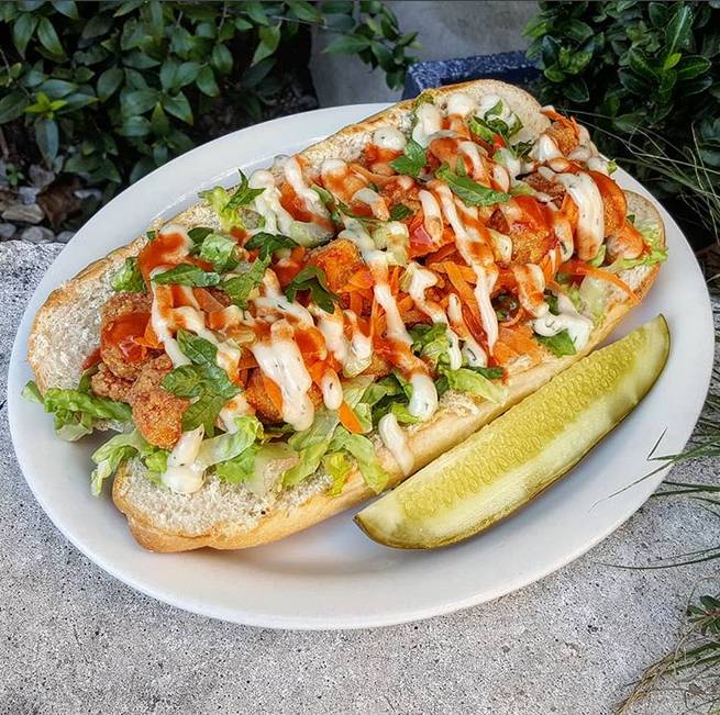 American Sardine Bar | restaurant | 1800 Federal St, Philadelphia, PA 19146, USA | 2153342337 OR +1 215-334-2337